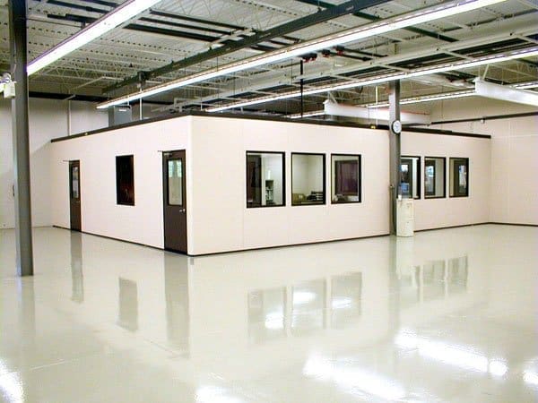 Permanent vs. Prefabrication: the Benefits of Modular Offices